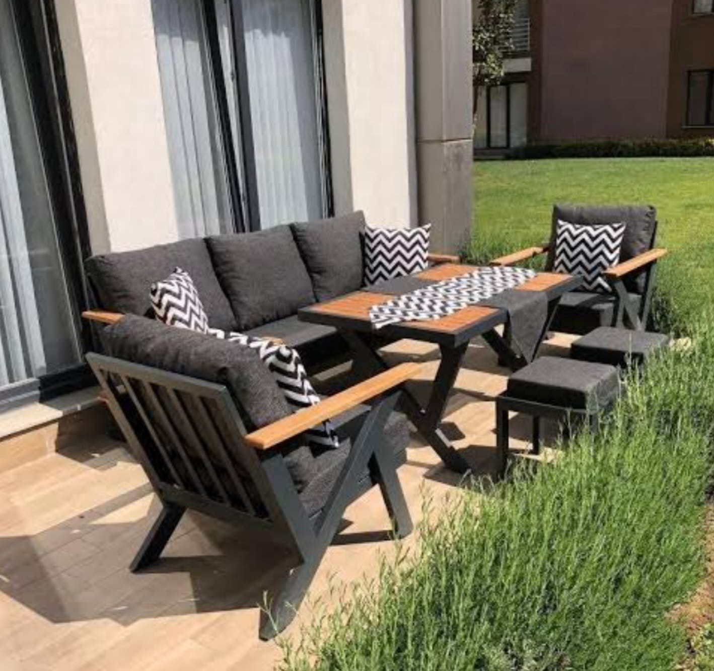Z Premium Üst Segment Bahçe Balkon Mobilyası 2